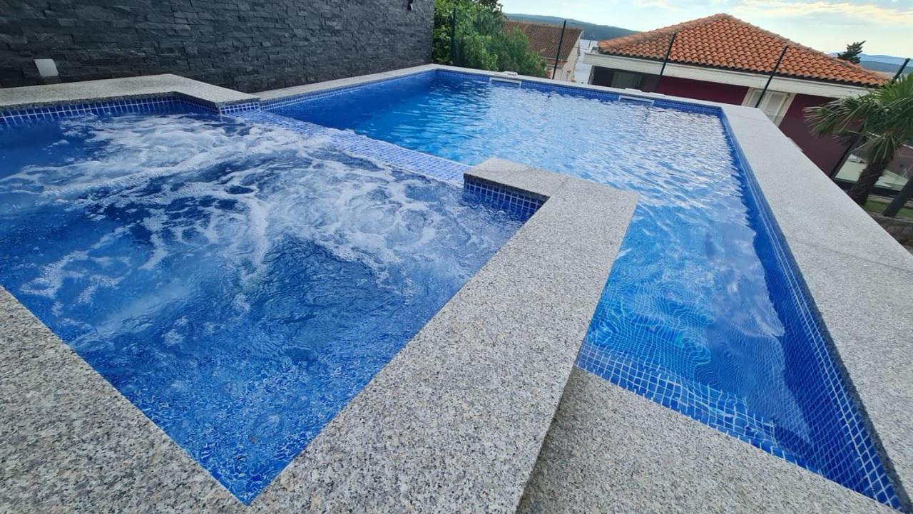 Apartments Blazevic, Heated Pool&Jacuzzi Драмаль Екстер'єр фото